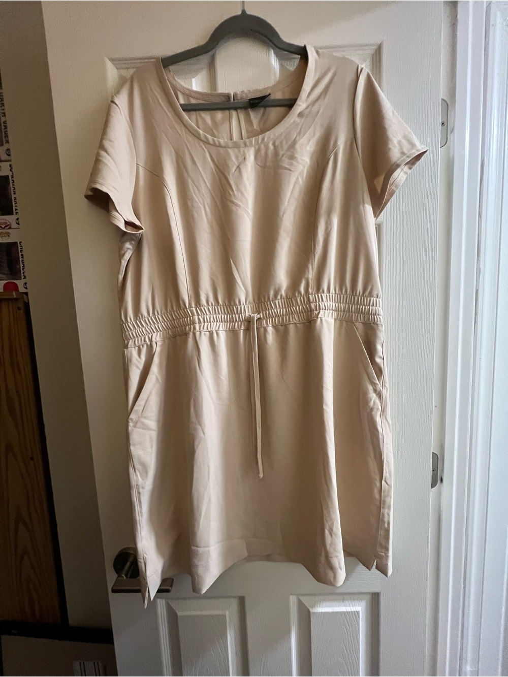 32 Degrees COOL T-Shirt Dress Beige XL Short Sleeve Round Neck Pockets Knit